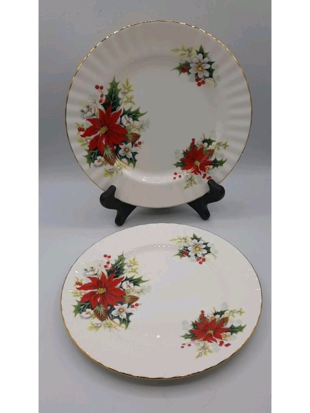 VTG Set of 2 RARE 1976 Royal Albert Poinsettia Salad Plate 8” Christmas England